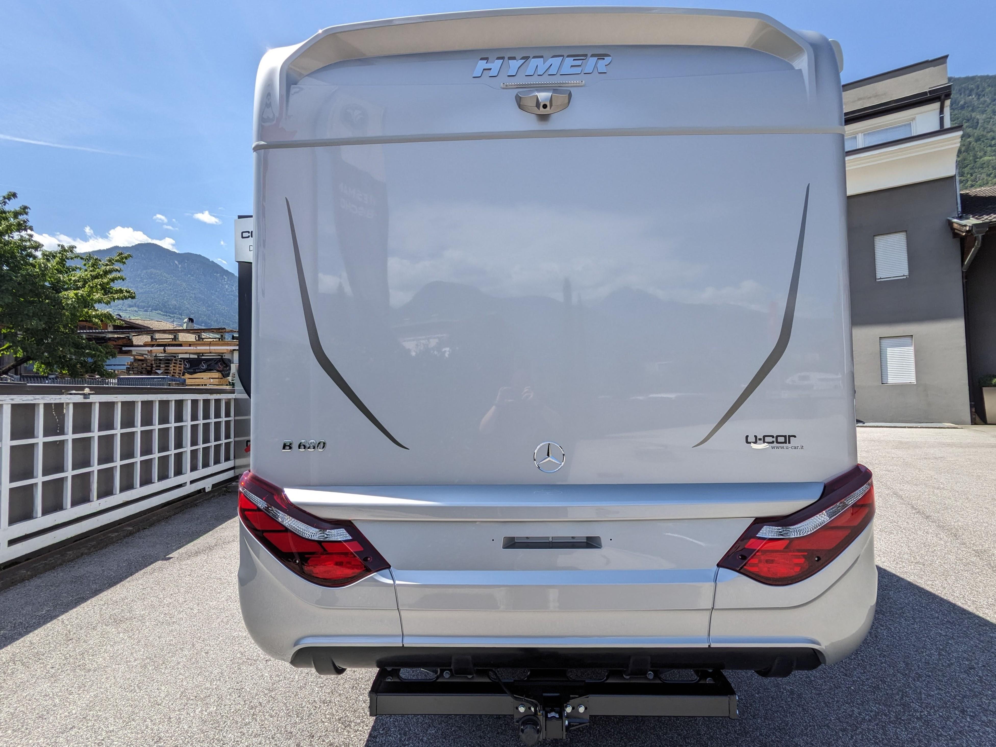 Camper Nuovo Motorhome Hymer B-Klasse Modern Comfort I 680 U-car ...