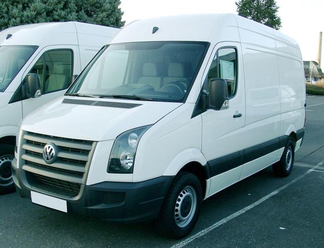 1200px-VW_Crafter_front_20071215.jpg