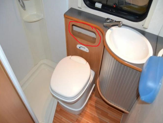 Bagno%20Mobiletto.jpg