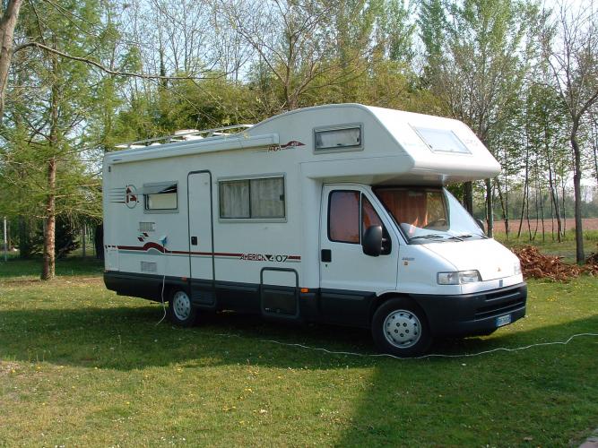 Camper_0004.JPG