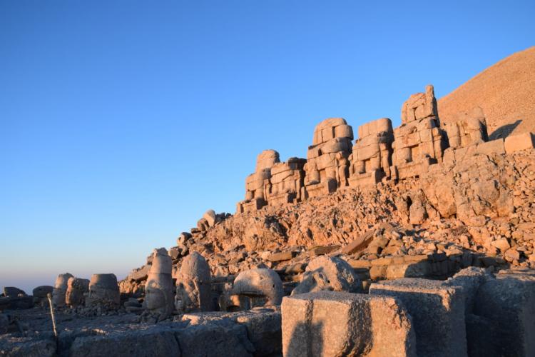 nemrut4_08.jpeg